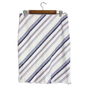 White House Black Market Pencil Skirt White Diagonal Stripe Studded, Size 8